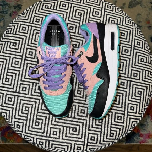Nike Air Max 1 "Have A Nike Day" Sneakers- Teal, Purple, Pink, Black- Women’s 7 - Picture 6 of 12